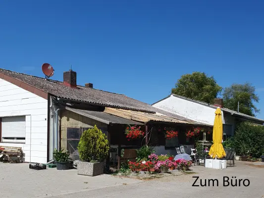 das Bürogebäude